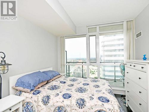 3910 - 4070 Confederation Parkway, Mississauga, ON - Indoor Photo Showing Bedroom