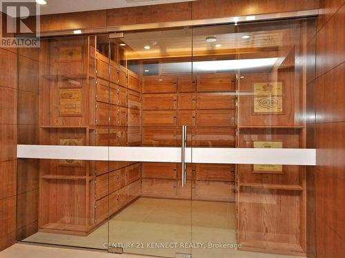 3910 - 4070 Confederation Parkway, Mississauga, ON - Indoor