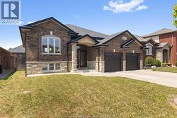 1467 INVERNESS Windsor, ON N8P 0B1