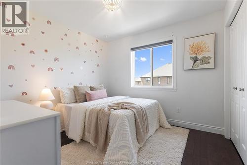 1467 Inverness, Windsor, ON - Indoor Photo Showing Bedroom