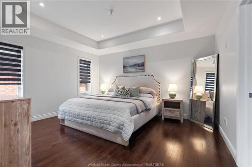1467 Inverness, Windsor, ON - Indoor Photo Showing Bedroom