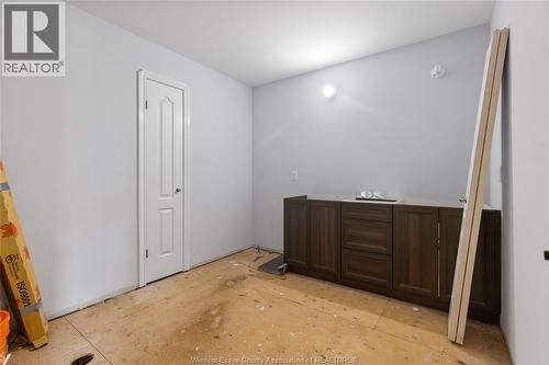 1467 Inverness, Windsor, ON - Indoor Photo Showing Other Room
