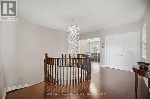 59 Bluff Trail, King, ON - Indoor Photo Showing Other Room