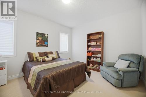 59 Bluff Trail, King, ON - Indoor Photo Showing Bedroom