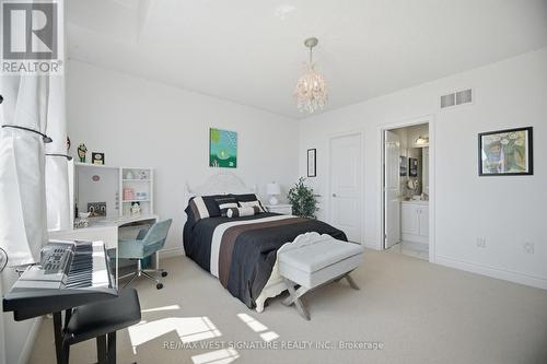59 Bluff Trail, King, ON - Indoor Photo Showing Bedroom