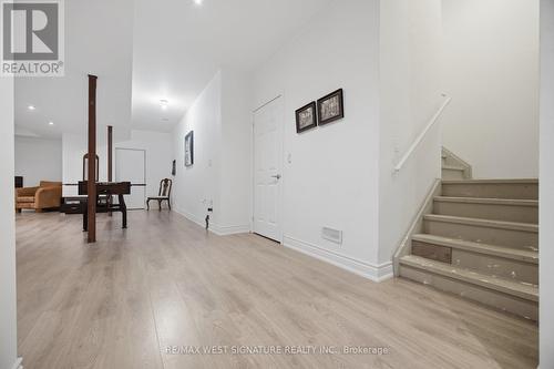 59 Bluff Trail, King, ON - Indoor Photo Showing Other Room