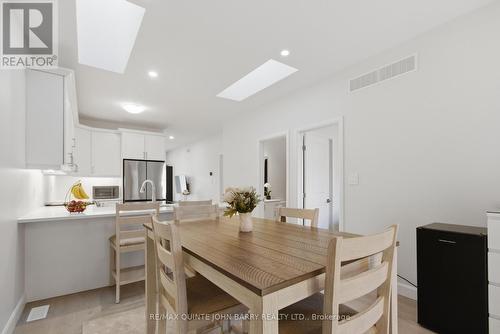 55 Athabaska Drive, Belleville (Thurlow Ward), ON - Indoor Photo Showing Dining Room