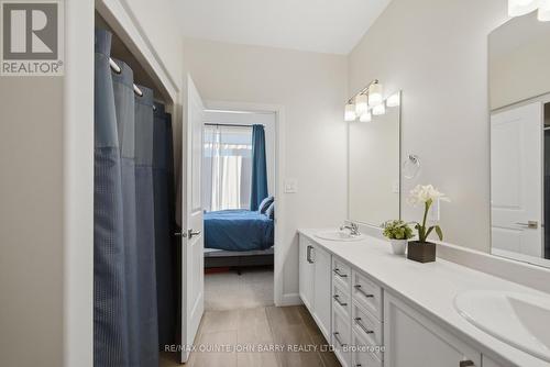 55 Athabaska Drive, Belleville (Thurlow Ward), ON - Indoor Photo Showing Bathroom