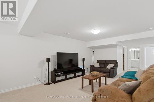 55 Athabaska Drive, Belleville (Thurlow Ward), ON - Indoor Photo Showing Living Room