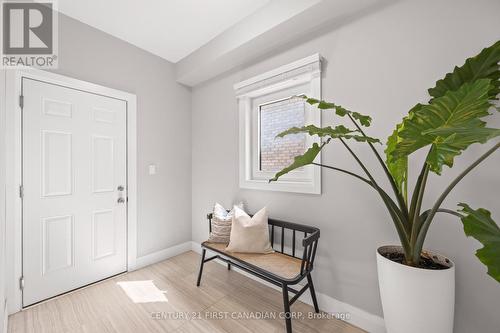 753 Superior Drive, London North (North B), ON - Indoor Photo Showing Other Room