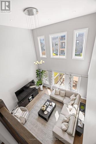 753 Superior Drive, London North (North B), ON - Indoor Photo Showing Other Room
