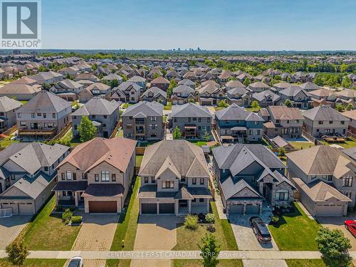 753 Superior Drive, London North (North B), ON - Outdoor With Facade