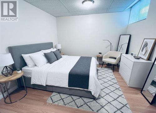 1741 Jobin Crescent, Ottawa, ON - Indoor Photo Showing Bedroom