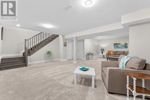 22 Ernie Godin Way, Arnprior, ON - Indoor Photo Showing Living Room