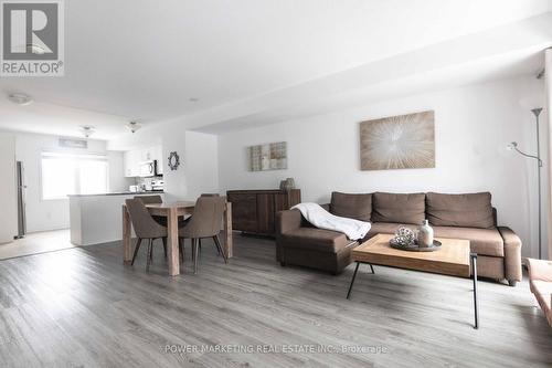 540 Recolte, Ottawa, ON - Indoor Photo Showing Living Room