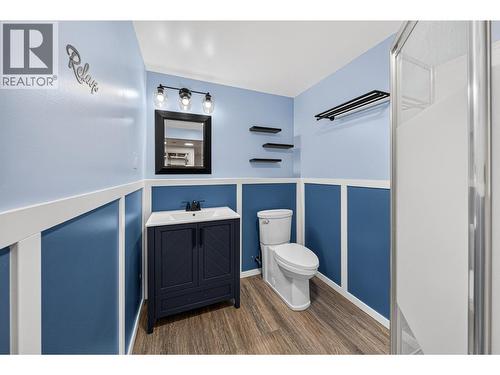 1255 Valley View Drive, Sparwood, BC - Indoor Photo Showing Bathroom