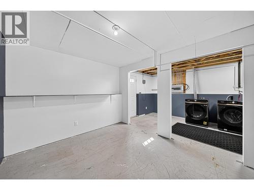 1255 Valley View Drive, Sparwood, BC - Indoor