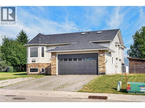 1255 Valley View Drive, Sparwood, BC - Outdoor