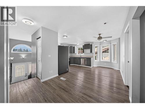 1255 Valley View Drive, Sparwood, BC - Indoor