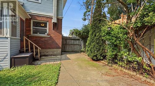 28 Dacotah Street, St. Catharines (Downtown), ON - Outdoor
