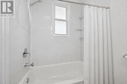 65 Stevenson Street N, Guelph (St. George'S), ON -  Photo Showing Bathroom
