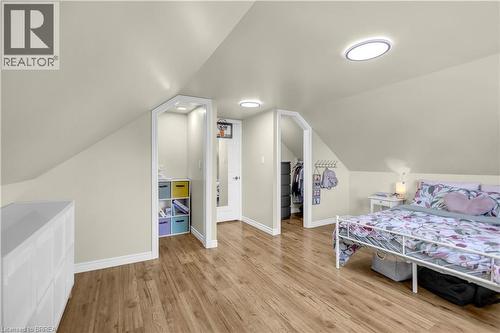158 Grand Street, Brantford, ON - Indoor Photo Showing Bedroom