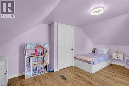 158 Grand Street, Brantford, ON - Indoor Photo Showing Bedroom