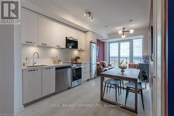 2701 - 75 JAMES STREET S Hamilton, ON L8P 2Y9