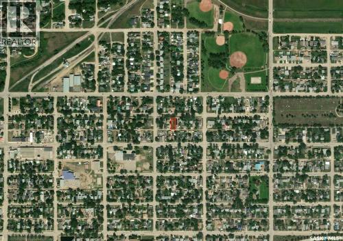 729 Hochelaga Street E, Moose Jaw, SK 