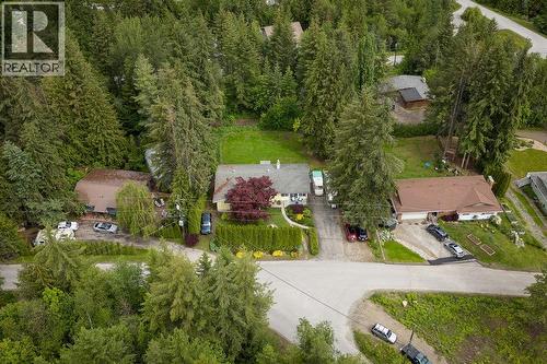 Front of house view - 2527 Islandview Road, Blind Bay, BC - Outdoor With View