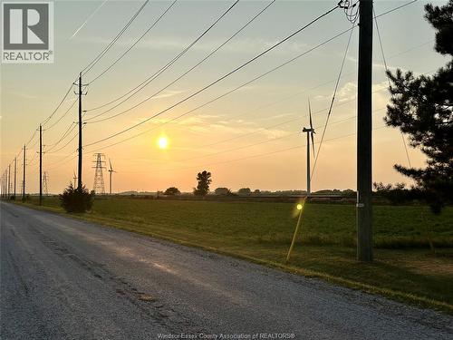 3100 Lakeshore Rd 303, Lakeshore, ON - Outdoor