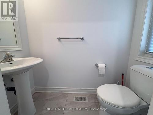 737 Caboto Trail, Markham, ON - Indoor Photo Showing Bathroom