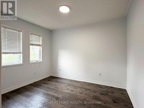 737 Caboto Trail, Markham, ON - Indoor Photo Showing Other Room