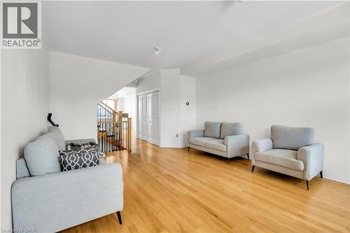 1451 Green Road, Bowmanville, ON - Indoor Photo Showing Living Room