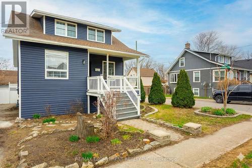 270 Beach Boulevard, Hamilton, ON - Outdoor With Facade