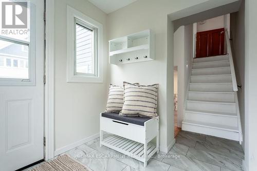 270 Beach Boulevard, Hamilton, ON - Indoor Photo Showing Other Room