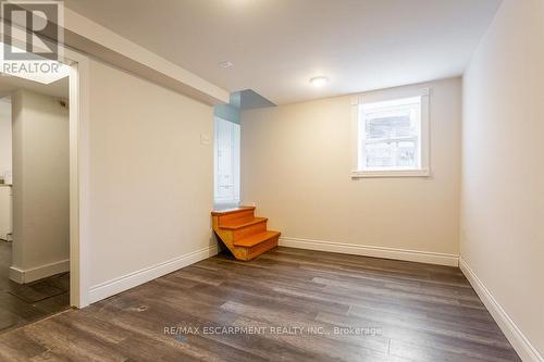 270 Beach Boulevard, Hamilton, ON - Indoor Photo Showing Other Room