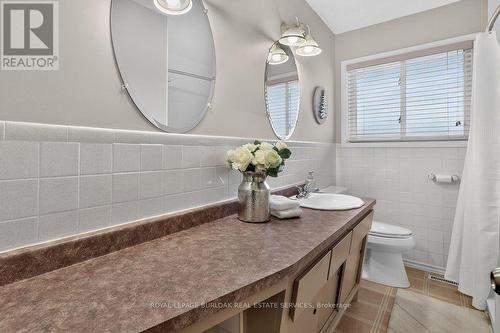 20 Cardinal Drive, Hamilton, ON - Indoor Photo Showing Bathroom