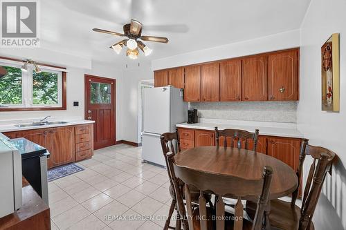 134 Russ Road, Grimsby, ON - Indoor