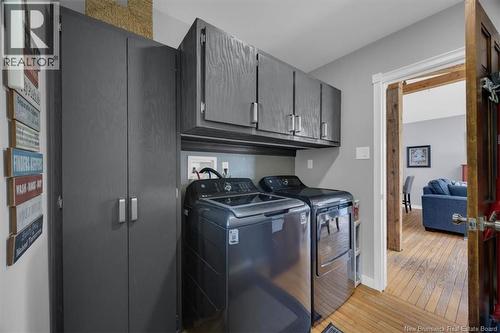 700 Route 121, Bloomfield, NB - Indoor Photo Showing Laundry Room