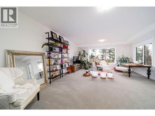 1349 Rocky Point Drive Unit# 2, Kelowna, BC - Indoor Photo Showing Gym Room