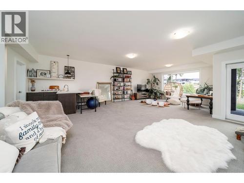 1349 Rocky Point Drive Unit# 2, Kelowna, BC - Indoor