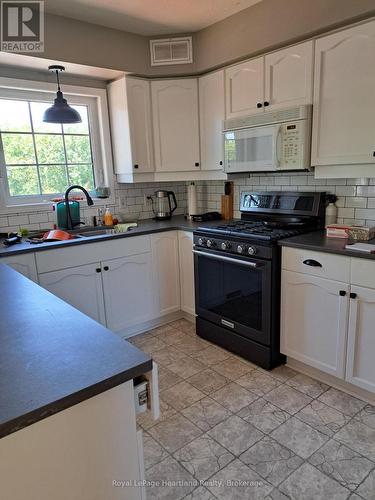 29 - 30 Ann Street, St. Marys, ON - Indoor Photo Showing Kitchen