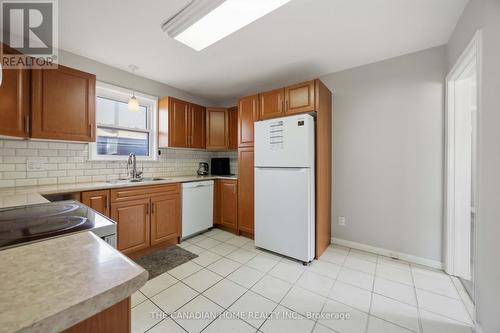 1373 Pharmacy Avenue, Toronto, ON - Indoor Photo Showing Kitchen With Double Sink