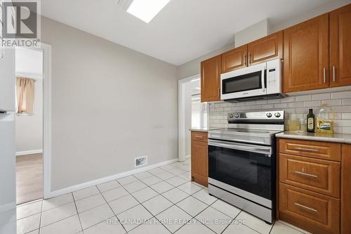 1373 Pharmacy Avenue, Toronto, ON - Indoor Photo Showing Kitchen