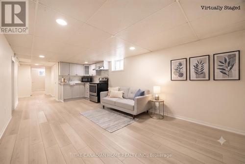 1373 Pharmacy Avenue, Toronto, ON - Indoor