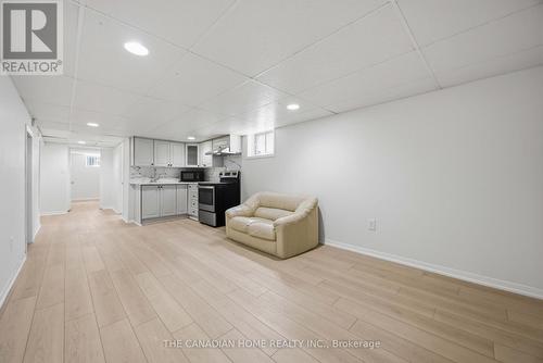 1373 Pharmacy Avenue, Toronto, ON - Indoor