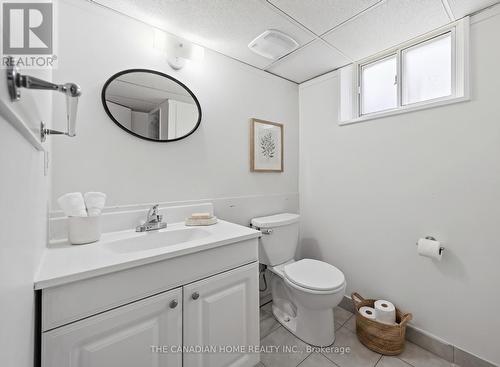 1373 Pharmacy Avenue, Toronto, ON - Indoor Photo Showing Bathroom