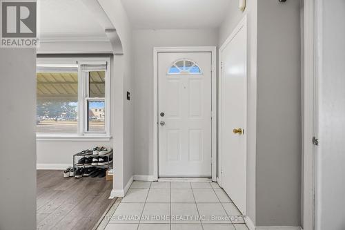 1373 Pharmacy Avenue, Toronto, ON - Indoor Photo Showing Other Room