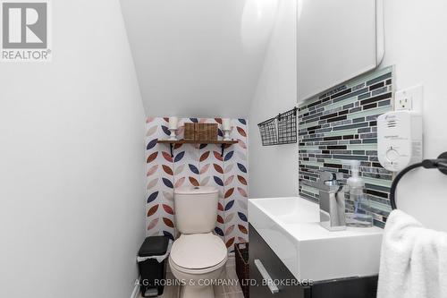 972 Silver Bay Road, Port Colborne (Sherkston), ON - Indoor Photo Showing Bathroom